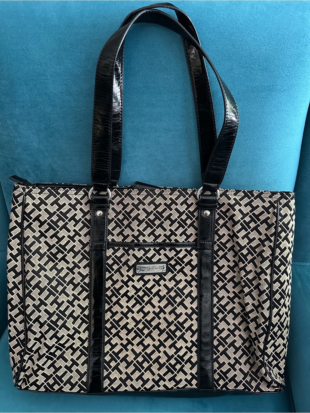 Tommy Hilfiger Black and Cream Patterned Purse/Laptop Bag